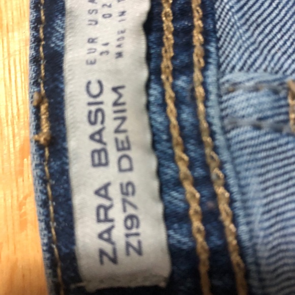 Jeans - Picture 2 of 2